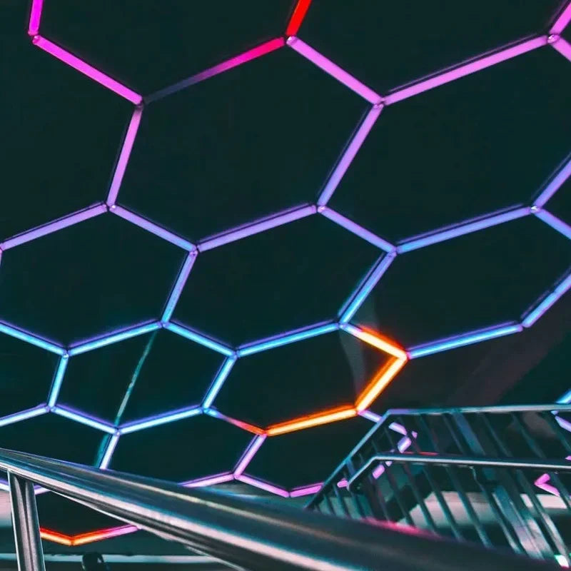 Customized RGB Hexagon LED Garage Light Honeycomb Ceiling Lamps With Remote APP Control for Car Wash Repair Gaming Room BarDecor